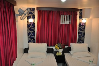 プレミアム ラウンジ