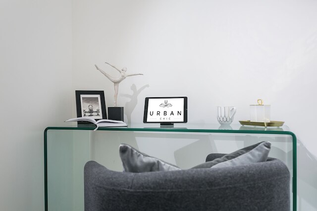 アーバン シック - チルターン アンド ベーカー