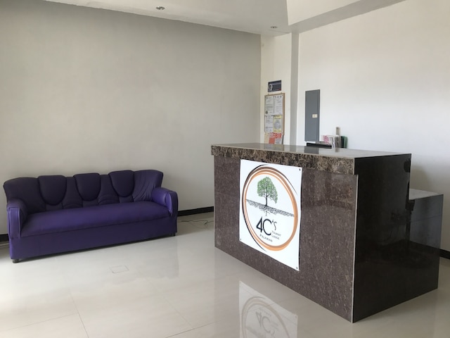 4C's ツーリスト ロッジ