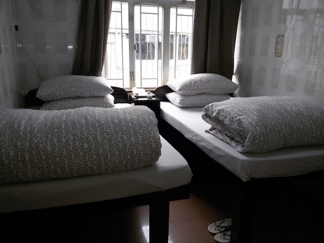 トムズ ゲストハウス