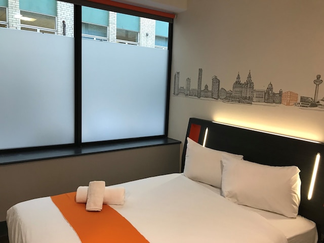 イージーホテル リバープール