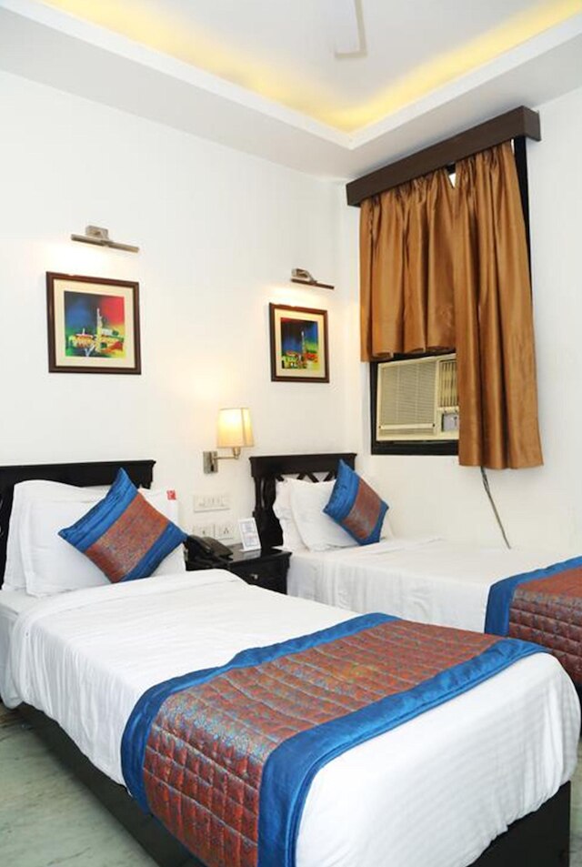 ホテル ザ アール ブルース