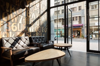 チェック イン エクスプレス 台中 イチョン (雀客快捷 台中一中)