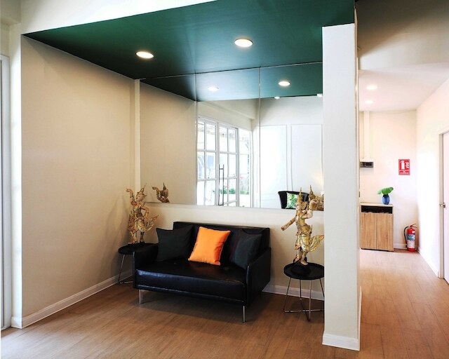 ブアカム リム コン