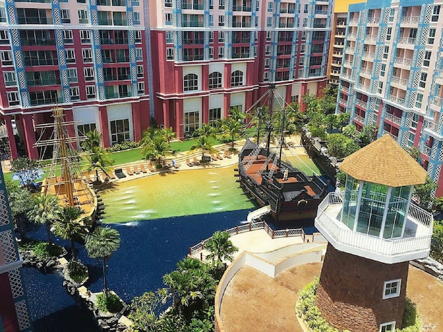 グランデ カリビアン コンド バイ ソンポン