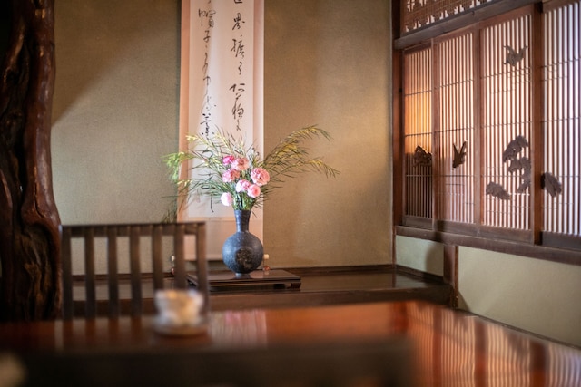 湧き水と創作料理の宿 つるや