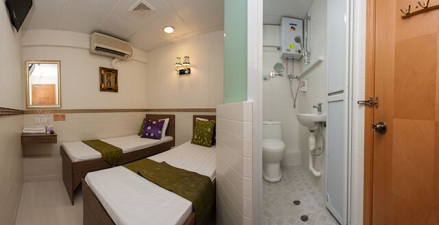 J2 ゲスト ハウス