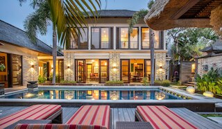 ヴィラ サフロン セミニャック バリ