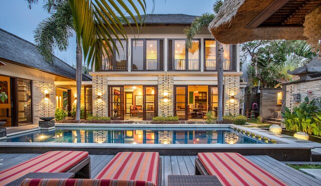 ヴィラ サフロン セミニャック バリ