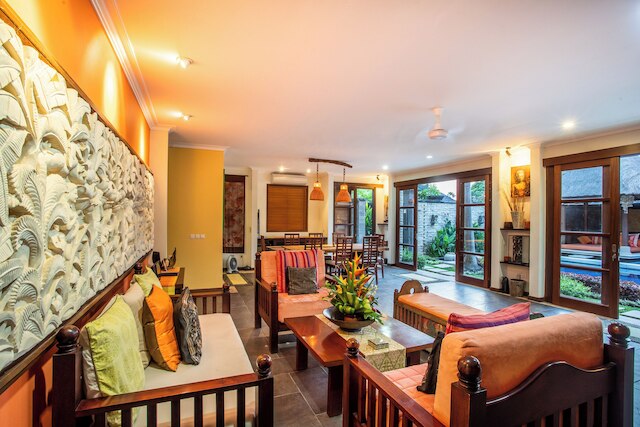 ヴィラ サフロン セミニャック バリ