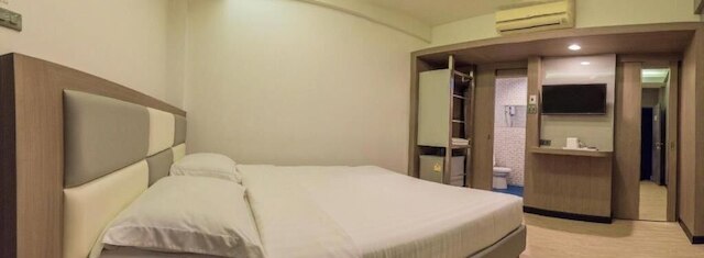 フューチャー プレイス マンション ウボン