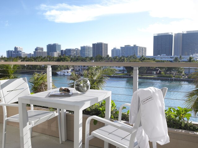 グランド ビーチ ホテル ベイ ハーバー