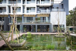 オンセンス ヴィラ (奥聖思民宿)