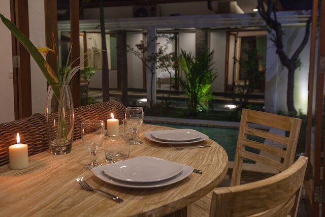 トゥー リザーズ ヴィラズ