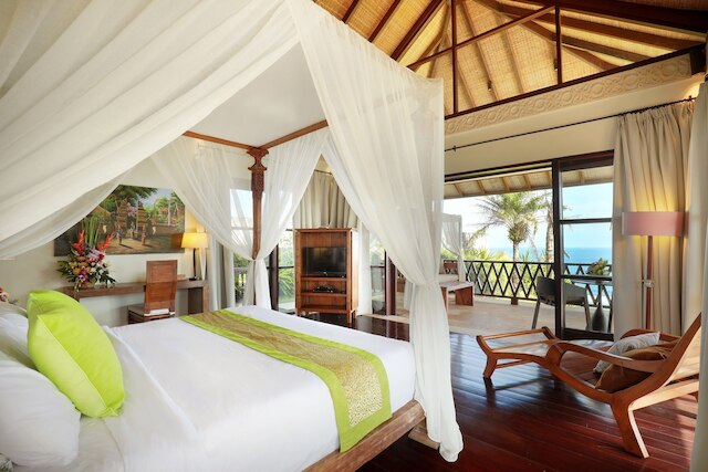 ザ クリフ ホットマン パリ VI パンダワ