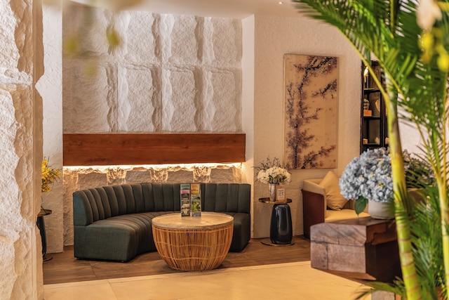 A&EM アート ホテル