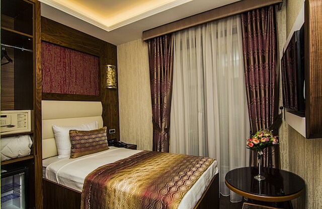 ヴェルトゥ ホテル