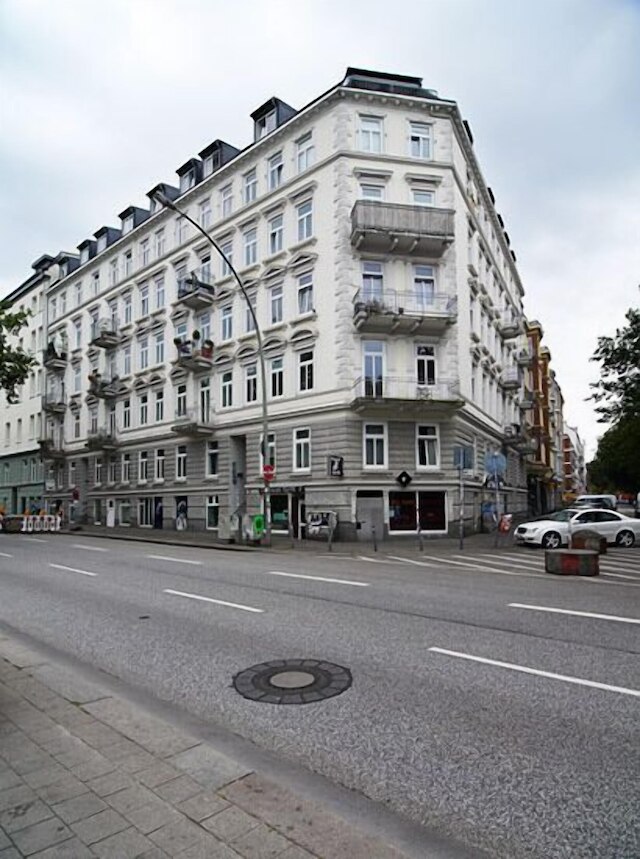 ガストツィンマー アウフ ザンクト パウリ