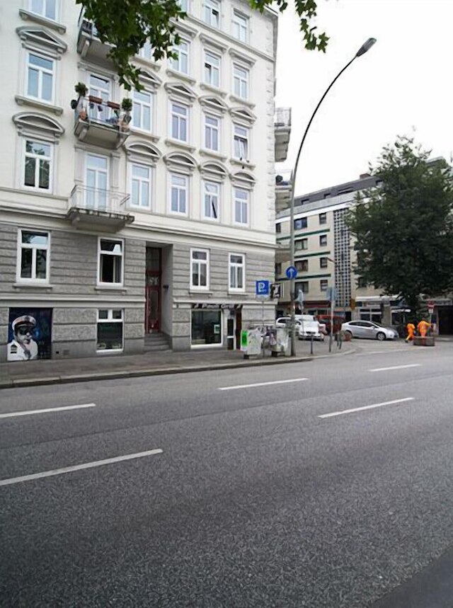 ガストツィンマー アウフ ザンクト パウリ