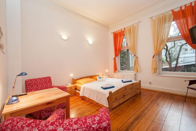 ガストツィンマー アム ハンザプラッツ