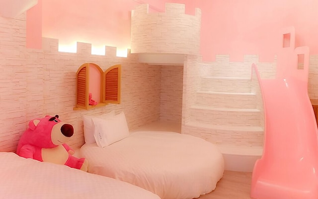 トングス ストーリー パターニティー B&B (彤話故事親子主題民宿)