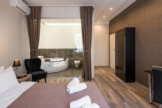 レオ アパートメンツ オールド タウン