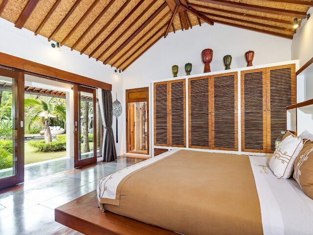 ヴィラ シャンティカ バイ ヴィラ ファインダー