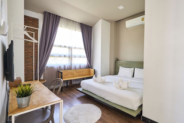 シャーロフト ホーム & ホステル