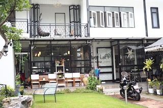 シャーロフト ホーム & ホステル