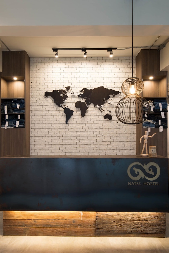 ナティー ホステル