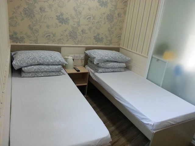 K&B ホステル (K&B 青年旅館)