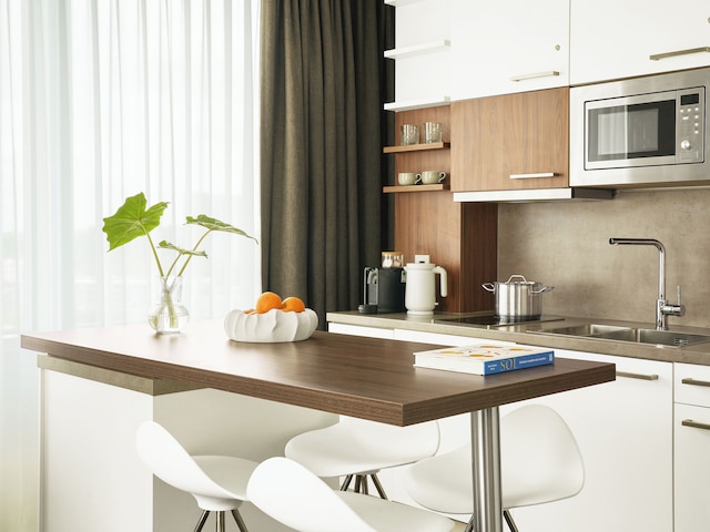 ヌマ ハンブルク フォー