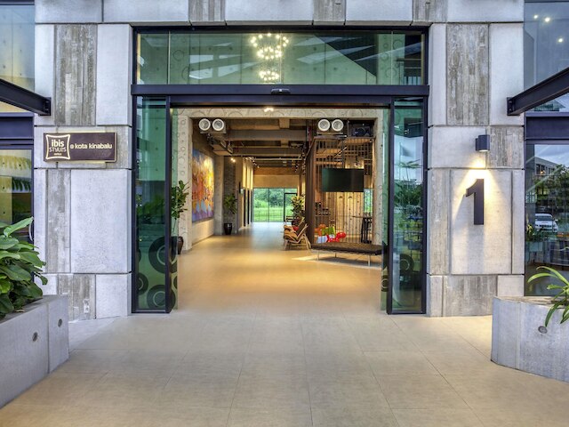 イビス スタイルズ コタキナバル イナナム ホテル