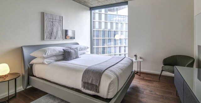 AKA ウエスト ハリウッド