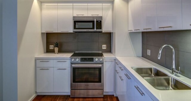 AKA ウエスト ハリウッド