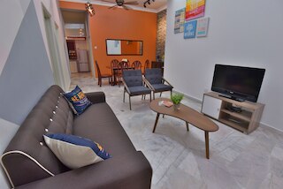 フェモサ ホームステイ マラッカ