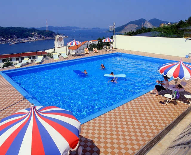 安楽島温泉湯元海女乃島