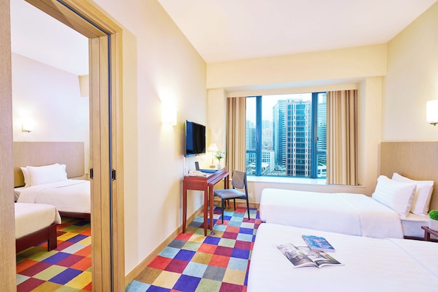 ホテル コージー ハーバー ビュー (悦品海景酒店観塘)