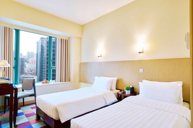 ホテル コージー ハーバー ビュー (悦品海景酒店観塘)