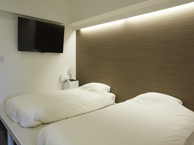 インフレーム ホステル エノシマ