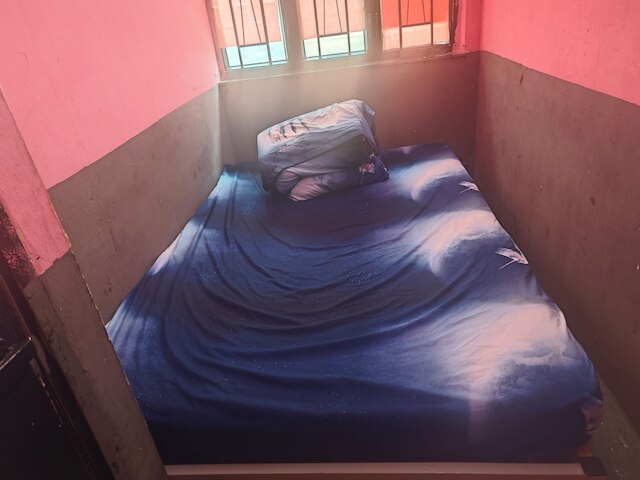 マスター イン - ホステル