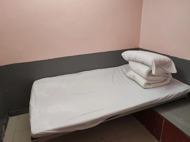 マスター イン - ホステル