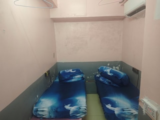 マスター イン - ホステル