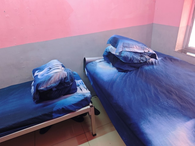 マスター イン - ホステル