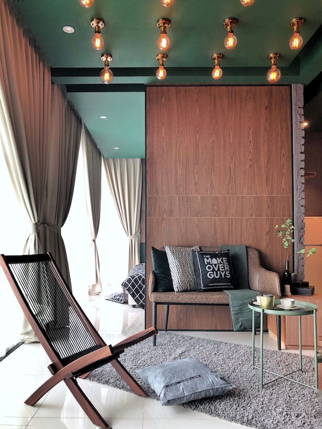 ウォンズ ホームステイ アット レガリア レジデンス