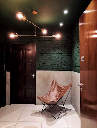 ウォンズ ホームステイ アット レガリア レジデンス