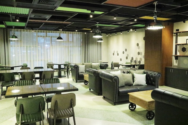 グリーン ワールド トリプルベッズ ホテル (洛碁三貝茲飯店)