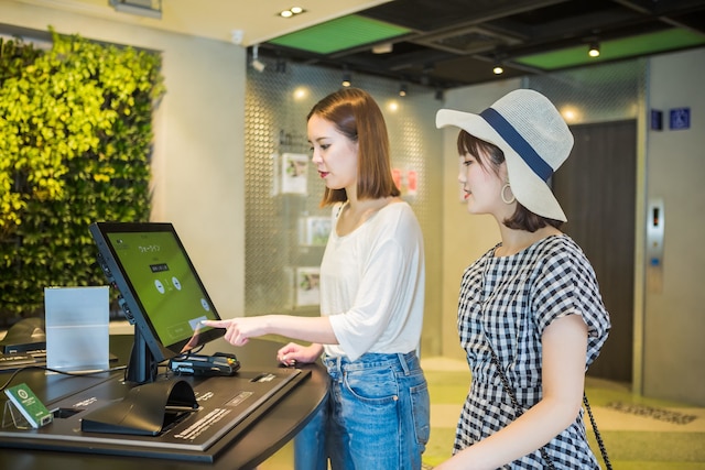 グリーン ワールド トリプルベッズ ホテル (洛碁三貝茲飯店)