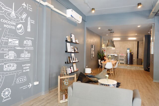 ザ コクーン ホステル