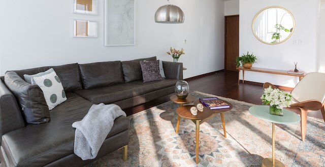 モネ塔バイザローカルウェイ